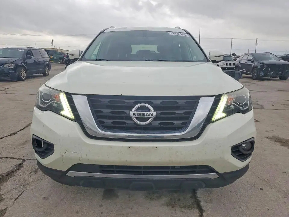 2020 NISSAN PATHFINDER SV  