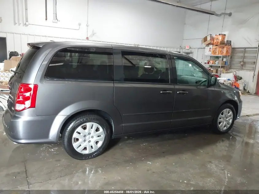 2017 DODGE GRAND CARAVAN SE