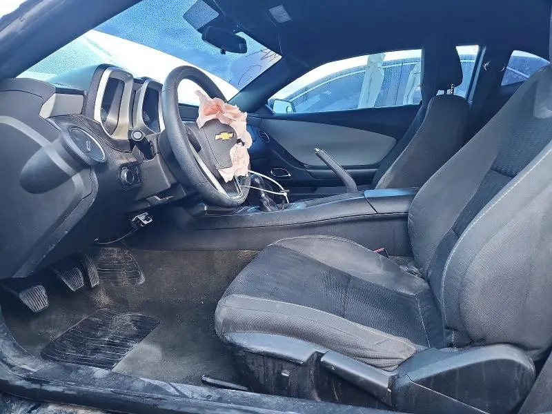 2013 CHEVROLET CAMARO LS  
