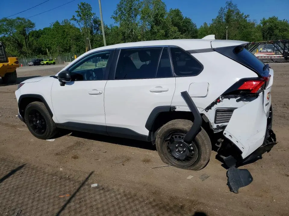 2023 TOYOTA RAV4 LE  