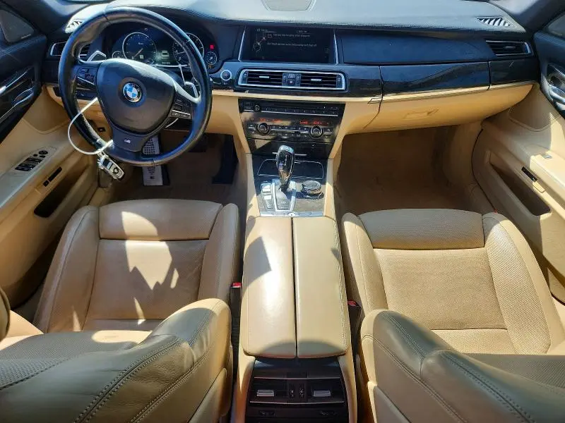 2014 BMW 750 LXI  