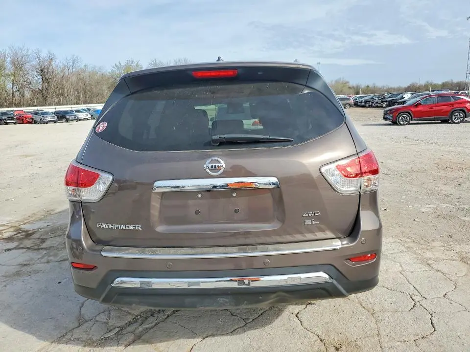 2015 NISSAN PATHFINDER SL  