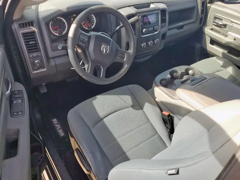 2013 RAM 1500 ST