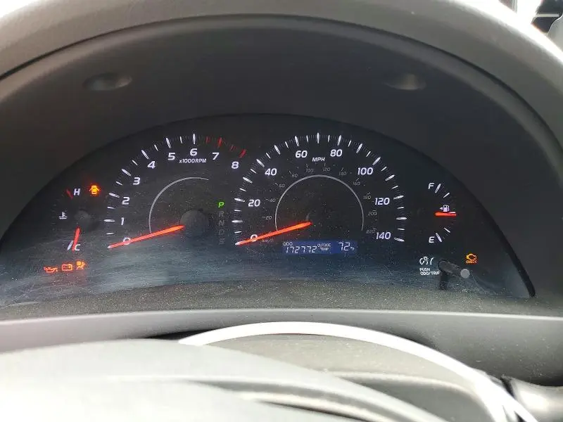 2011 TOYOTA CAMRY LE  