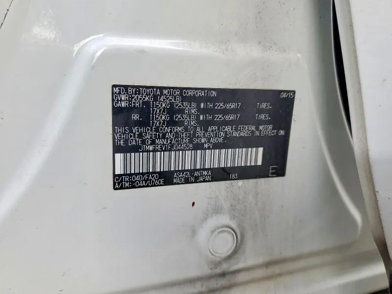 2015 TOYOTA RAV4 XLE  