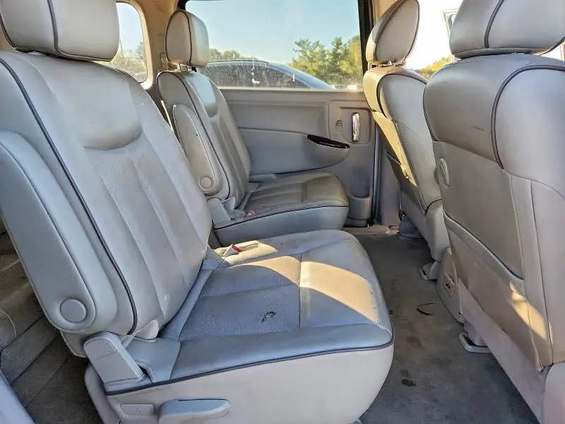 2011 NISSAN QUEST 3.5 S  
