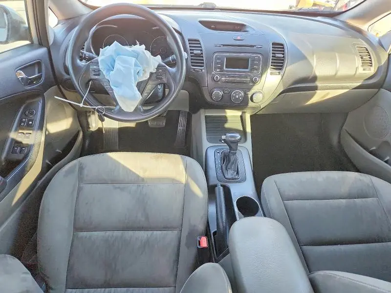 2015 KIA FORTE LX  