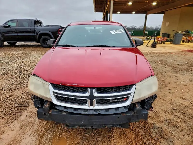 2013 DODGE AVENGER SE  
