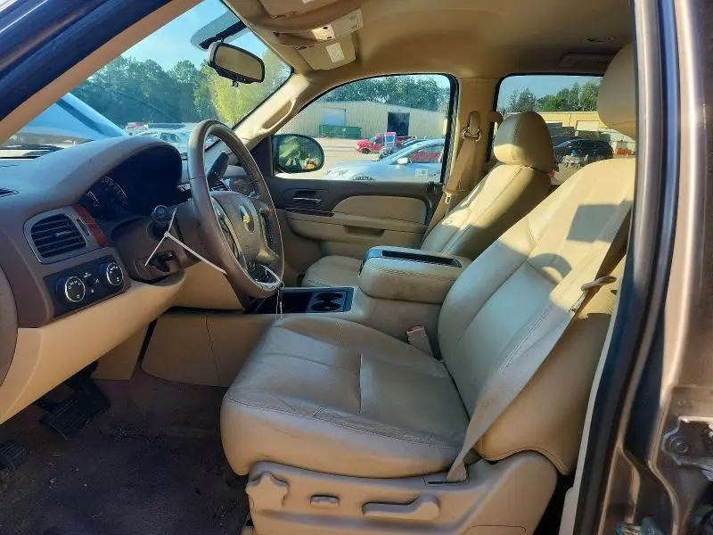 2011 CHEVROLET TAHOE K1500 LT  