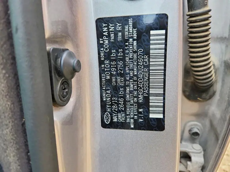 2013 HYUNDAI GENESIS 3.8L  