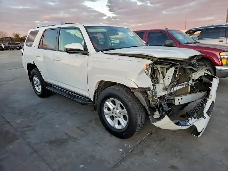 2014 TOYOTA 4RUNNER SR5  