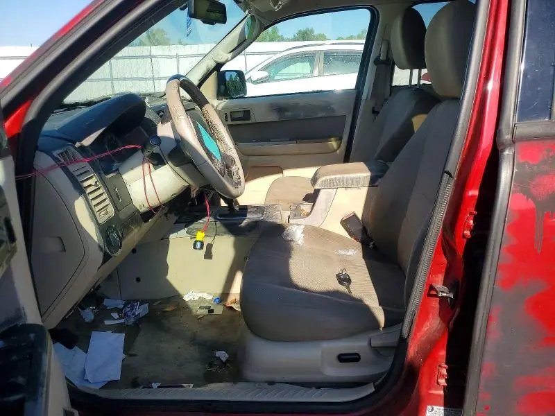 2010 FORD ESCAPE XLT  