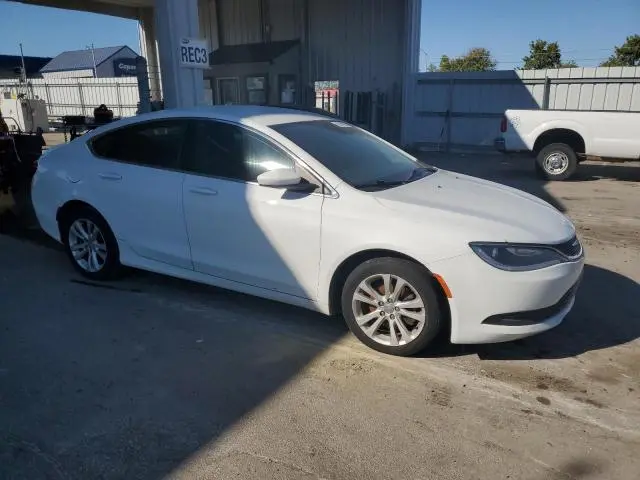2015 CHRYSLER 200 LX
