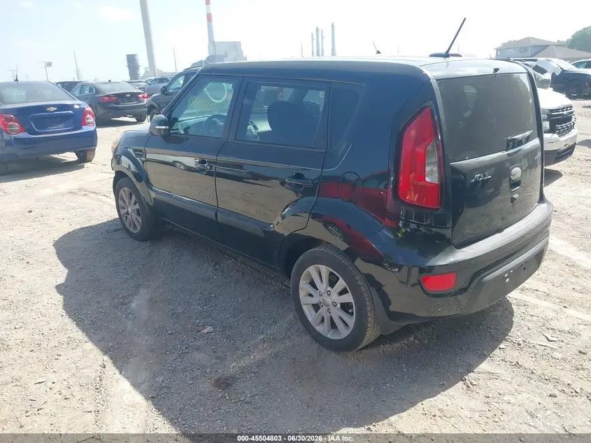 2013 KIA SOUL +