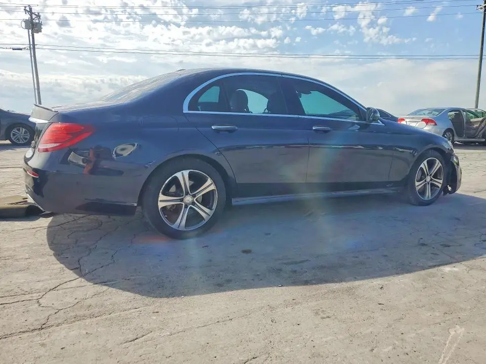 2017 MERCEDES-BENZ E 300  