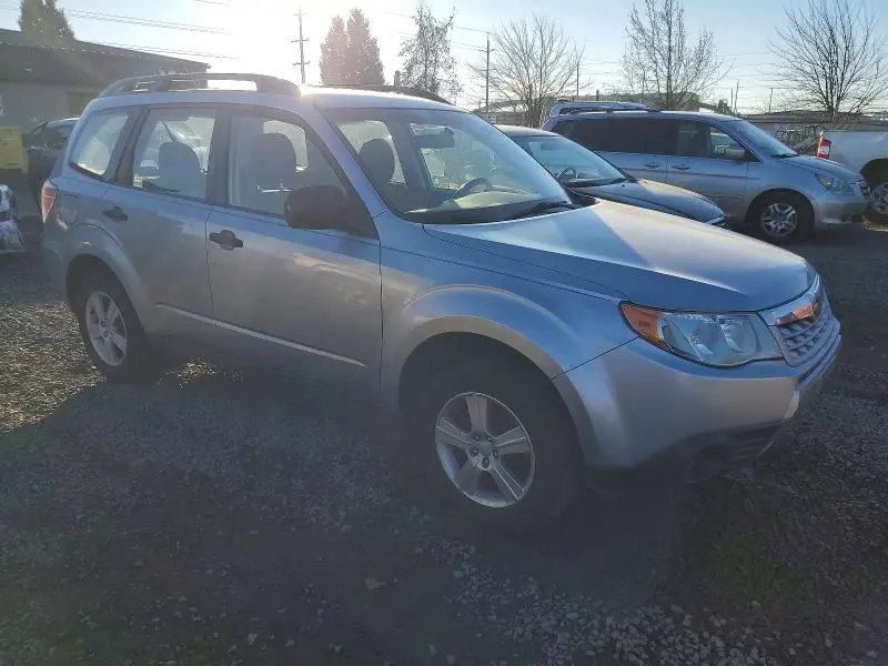 2013 SUBARU FORESTER 2.5X  