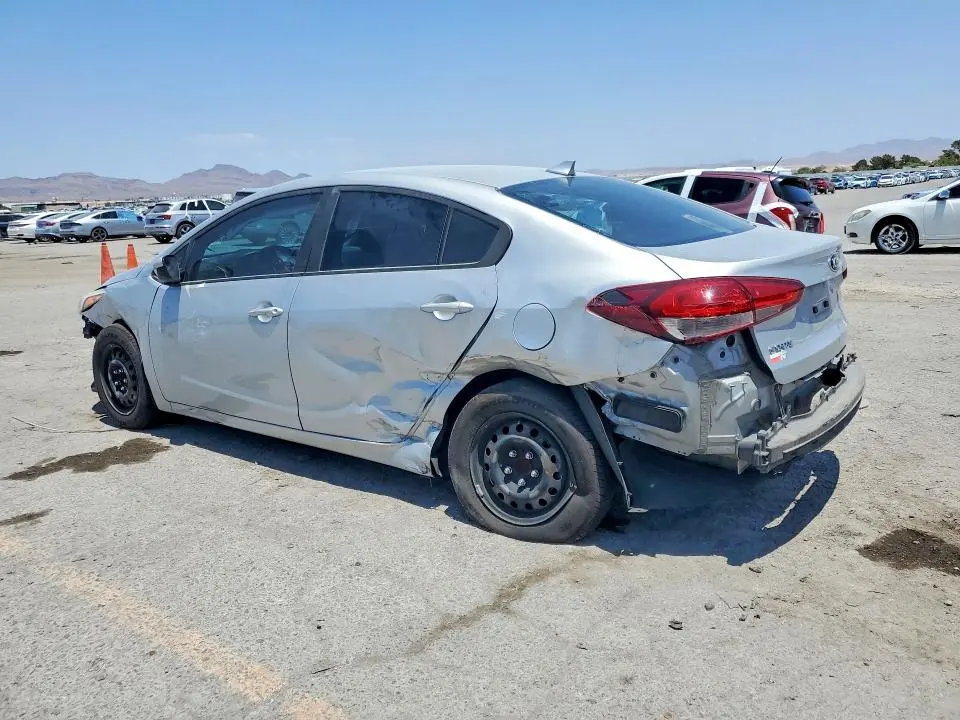 2017 KIA FORTE LX  