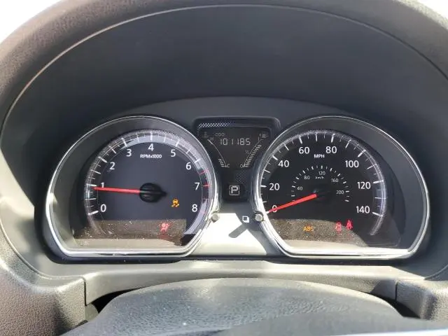 2019 NISSAN VERSA S  