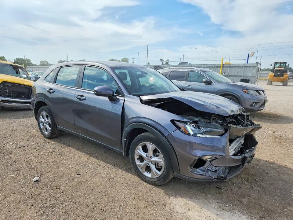 2024 HONDA HR-V LX  