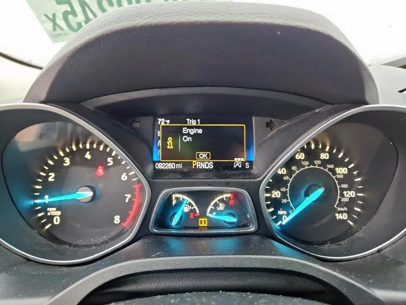 2017 FORD ESCAPE SE  