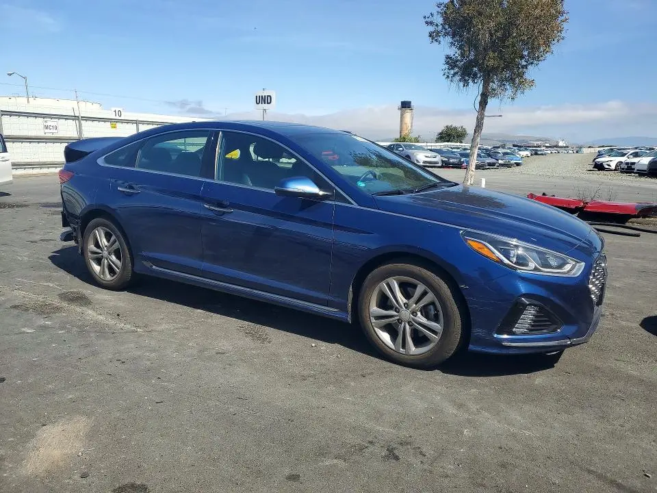 2018 HYUNDAI SONATA SPORT  