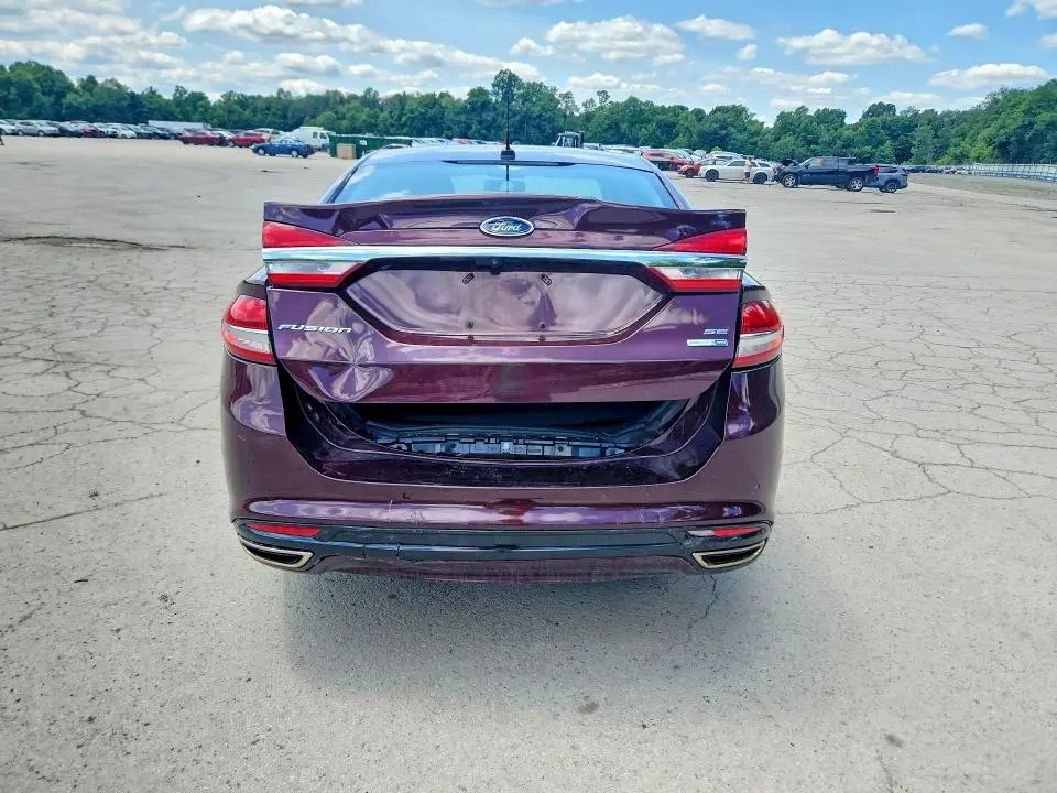 2017 FORD FUSION SE  