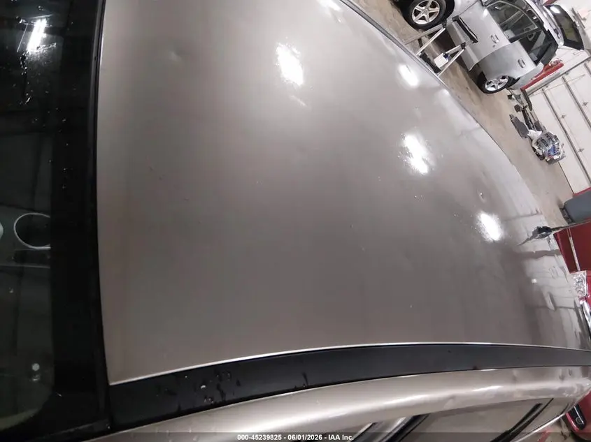 2010 NISSAN ROGUE S