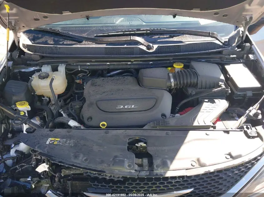 2017 CHRYSLER PACIFICA TOURING