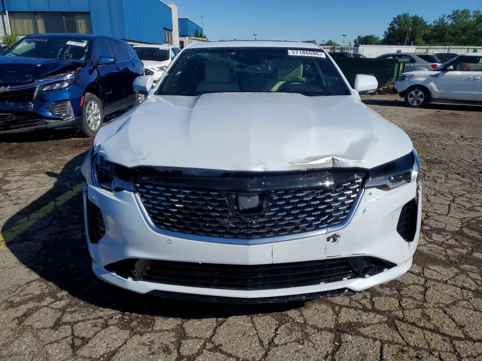 2026 CADILLAC CT4 PREMIUM LUXURY  