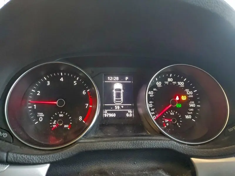 2016 VOLKSWAGEN PASSAT S  