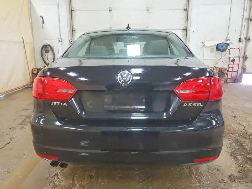 2013 VOLKSWAGEN JETTA SEL  