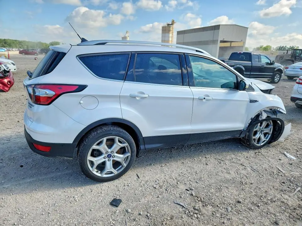 2018 FORD ESCAPE TITANIUM  