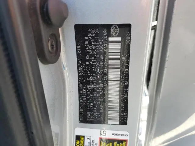 2022 TOYOTA CAMRY LE  