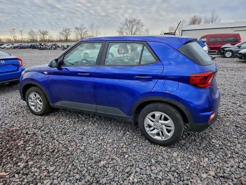 2023 HYUNDAI VENUE SE  