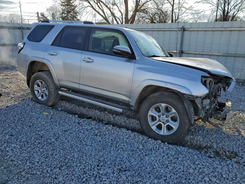 2019 TOYOTA 4RUNNER SR5/SR5 PREMIUM  