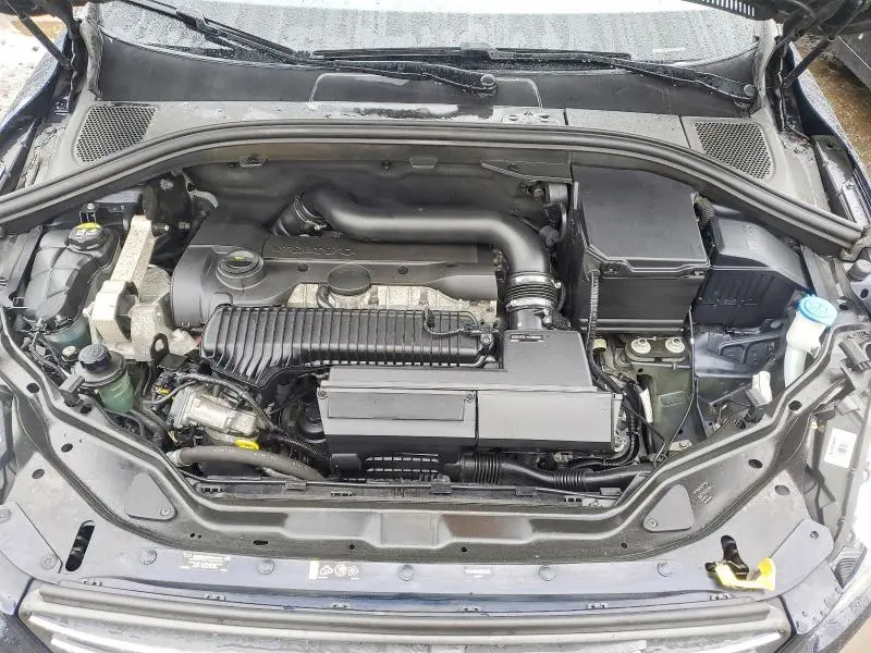 2016 VOLVO XC60 T5 PREMIER  