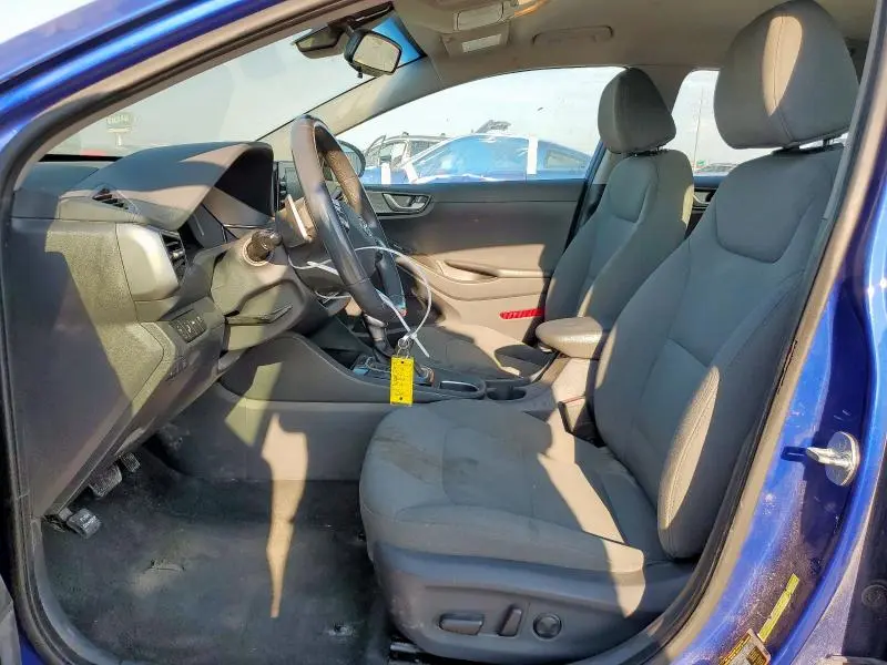 2020 HYUNDAI IONIQ SE  