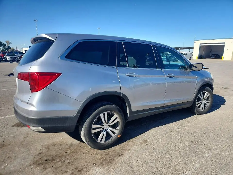 2018 HONDA PILOT EX  