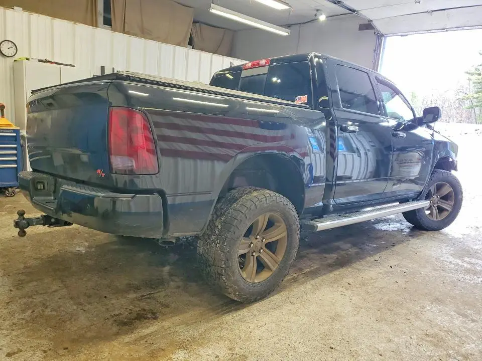 2014 RAM 1500 SLT  