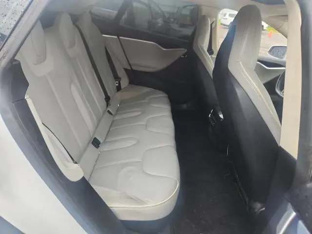2013 TESLA MODEL S   