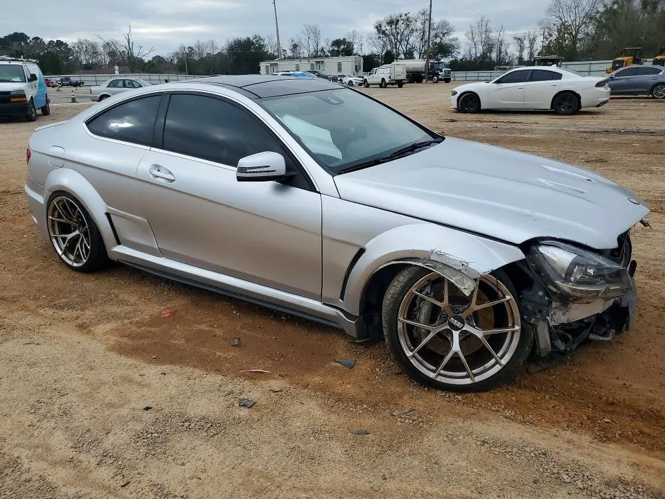 2012 MERCEDES-BENZ C 63 AMG  