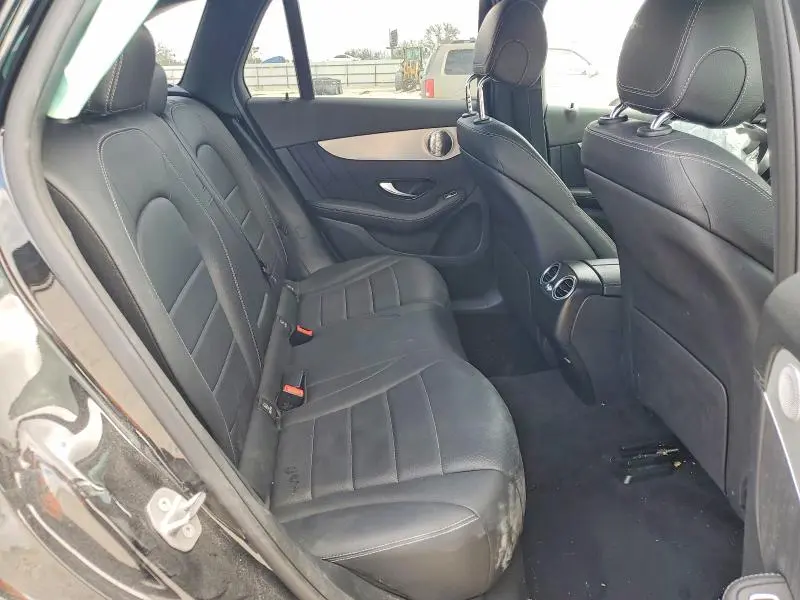 2020 MERCEDES-BENZ GLC 300 4MATIC  