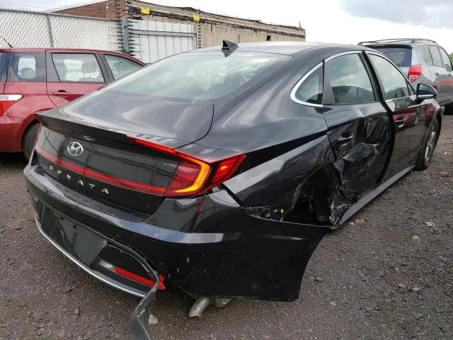 2022 HYUNDAI SONATA SE