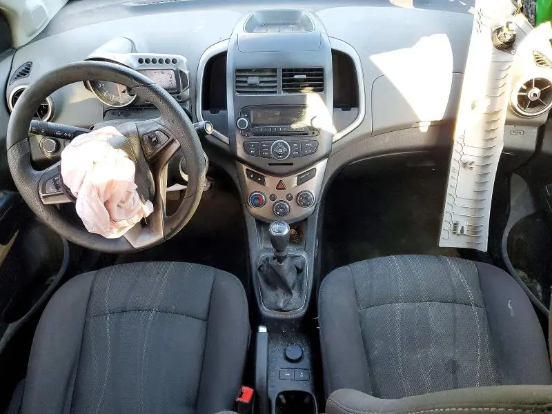 2015 CHEVROLET SONIC LT  