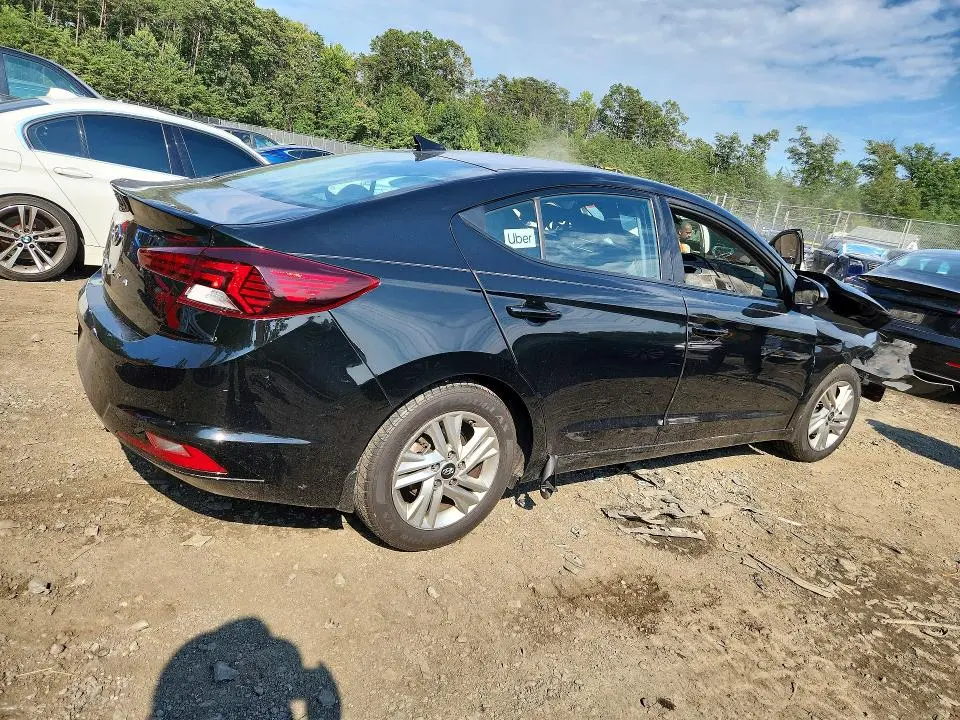 2020 HYUNDAI ELANTRA SEL  