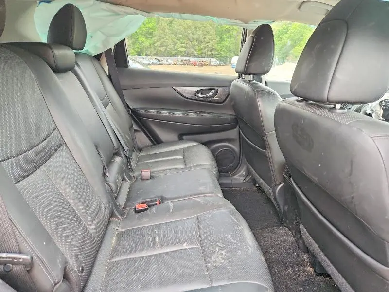 2015 NISSAN ROGUE SL  