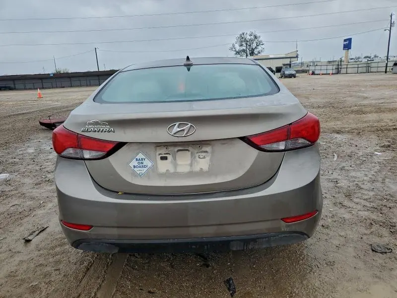 2014 HYUNDAI ELANTRA SE  