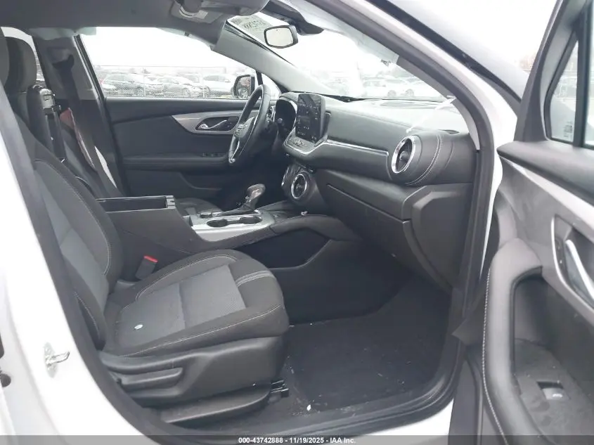 2023 CHEVROLET BLAZER FWD 2LT