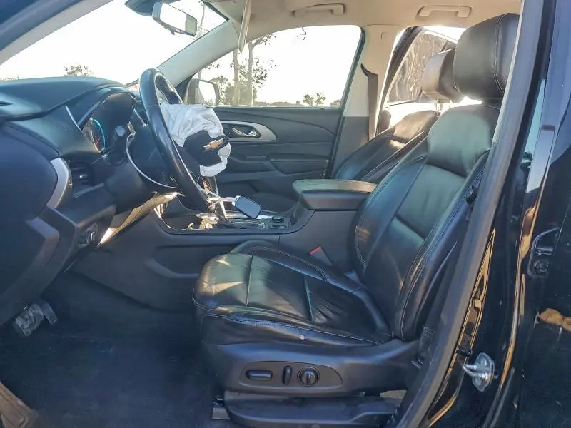 2018 CHEVROLET TRAVERSE RS  