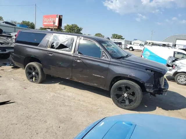 2016 GMC YUKON XL K1500 SLE  